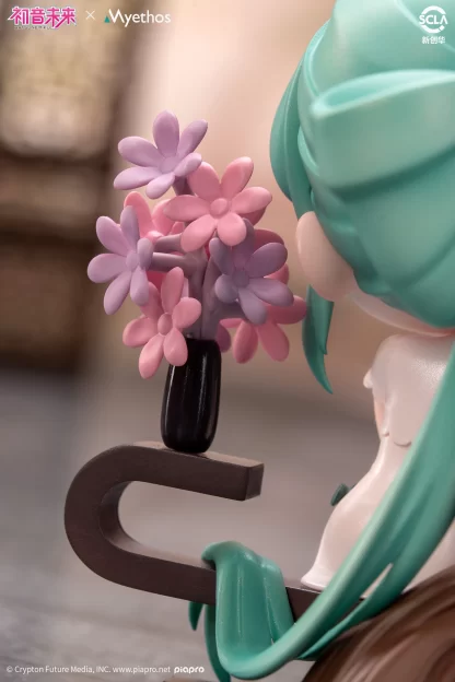 Hatsune Miku - Blossoming Youth Collectible Figure by Myethos - Image 12