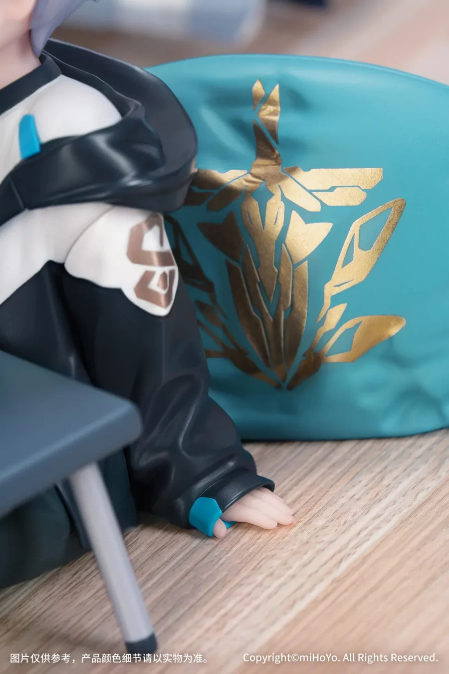 Honkai Impact 3rd Kevin Figure – Chibi Flame-Chaser Ver. by Myethos - Image 4